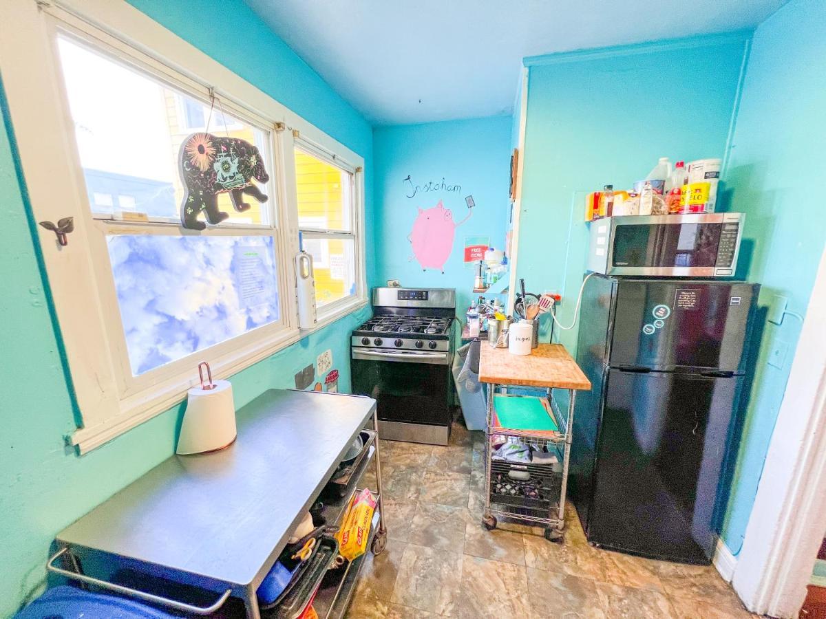 Ith San Diego Adventure Hostel (Adults Only) Exteriör bild