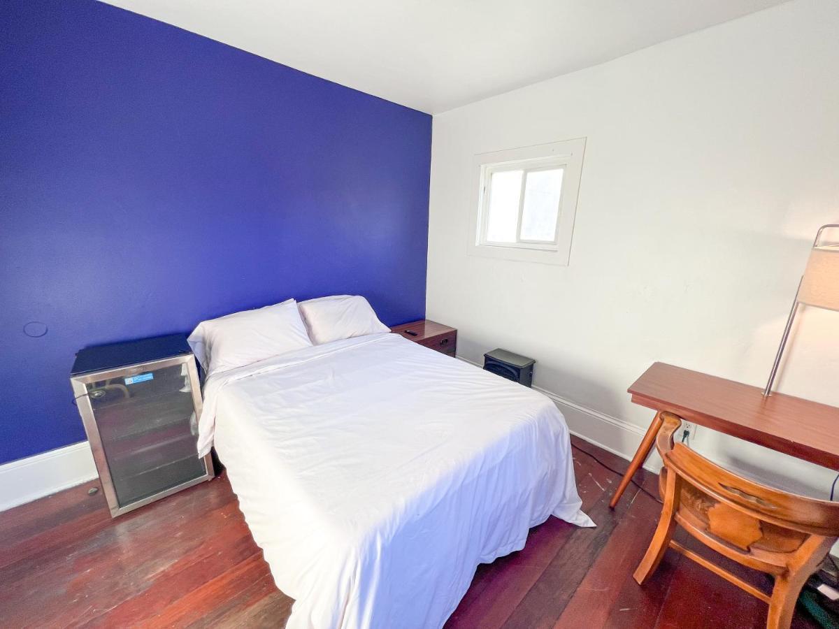 Ith San Diego Adventure Hostel (Adults Only) Exteriör bild