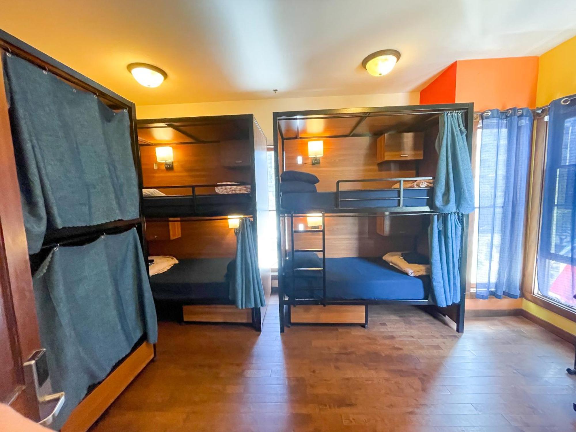 Ith San Diego Adventure Hostel (Adults Only) Exteriör bild