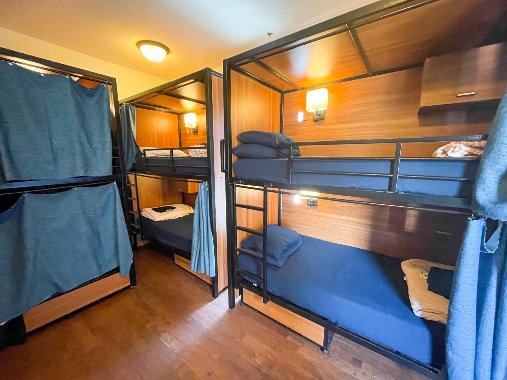 Ith San Diego Adventure Hostel (Adults Only) Exteriör bild