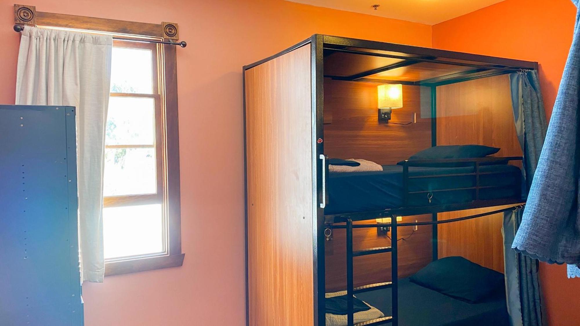 Ith San Diego Adventure Hostel (Adults Only) Exteriör bild