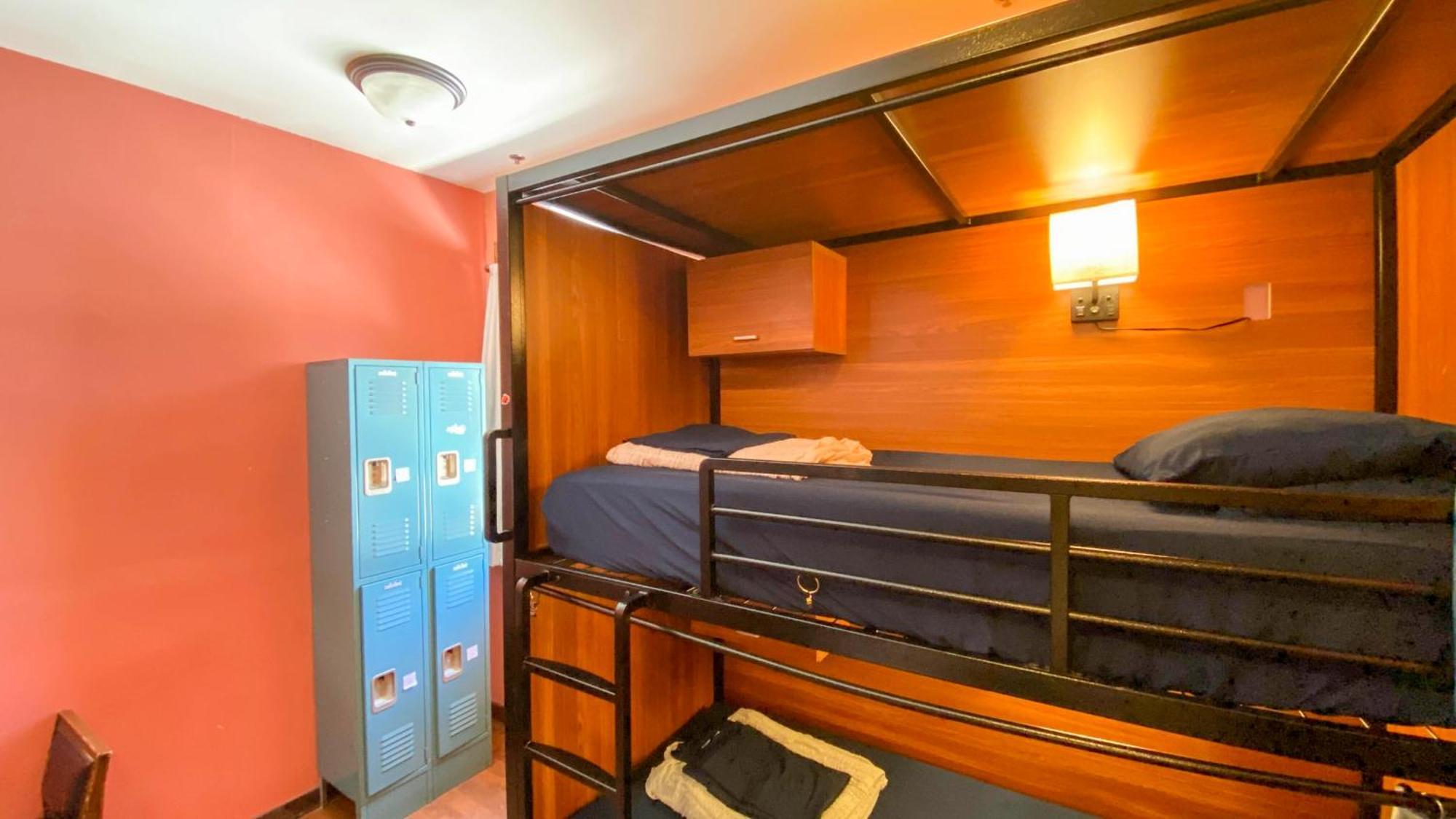 Ith San Diego Adventure Hostel (Adults Only) Exteriör bild
